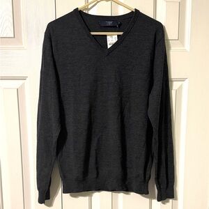 J. Crew Men's Black V-Neck Sweater